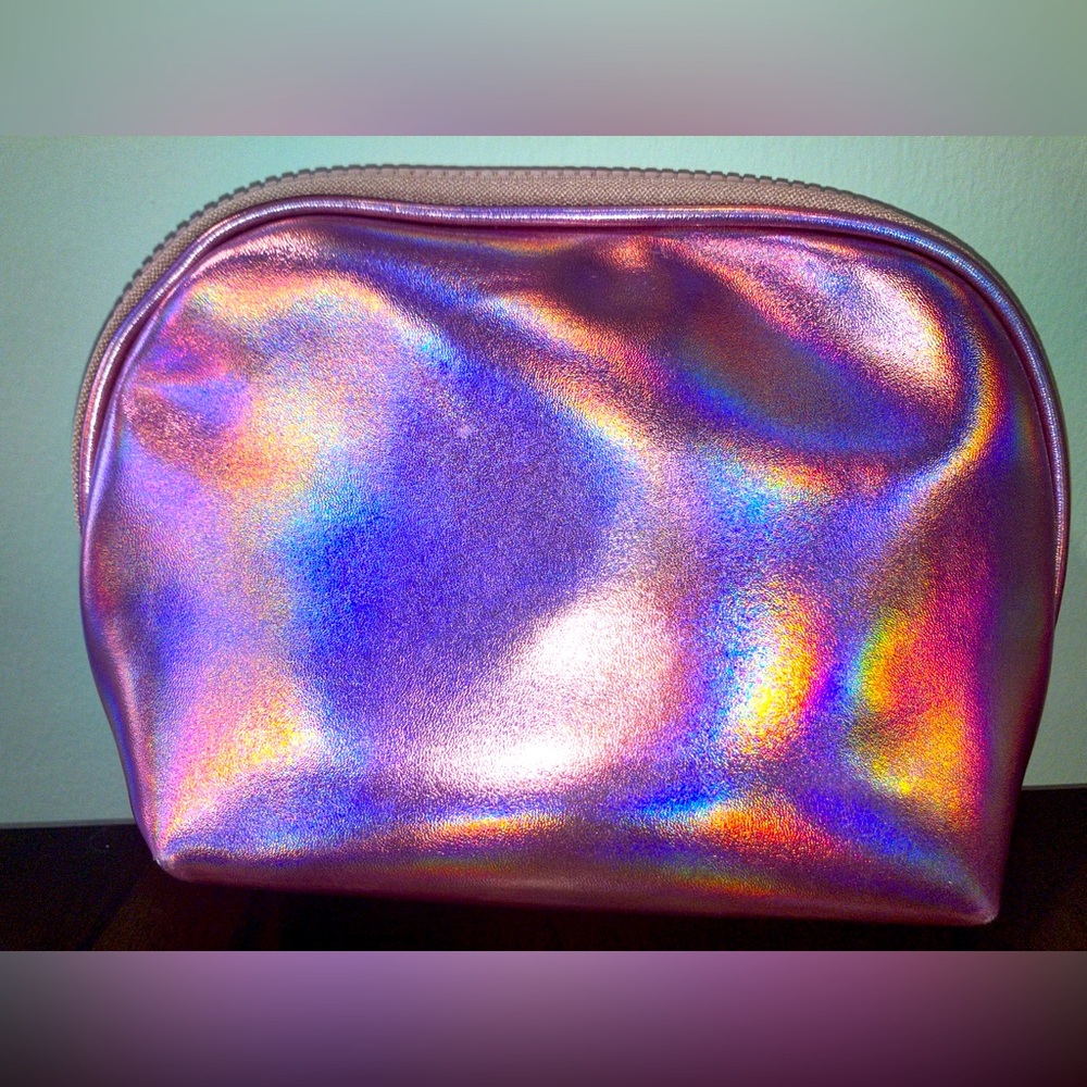 Y2K Powerpuff Girls Holographic Zipper Pouch, Approx. 8 Inches Across - Picture 4 of 8